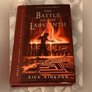 The Battle of the Labyrinth  (Percy Jackson & The Olympians) -- Rick Riordan
